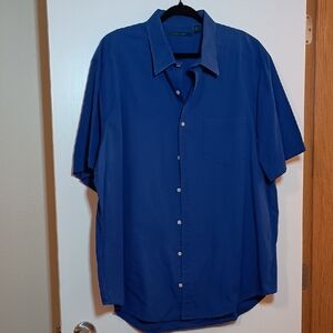 Perry Ellis Classic Blue Button-Up Shirt